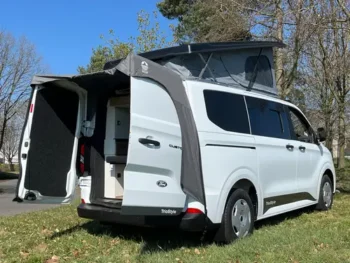 Solseil for bakdører på Ford Transit/Tourneo Custom >2023, VW T5 / T6 / T6.1