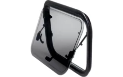 apningsvindu trailview 1 Universalt åpningsvindu med blendingsgardin og myggnett